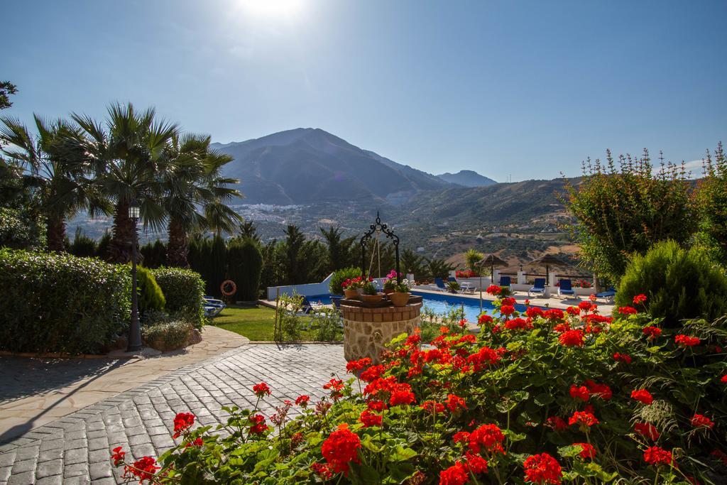 Hotel Cortijo De Salia Alcaucín Extérieur photo